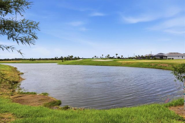 18923 SCALLOP LOOP 205, Bradenton, FL 34211