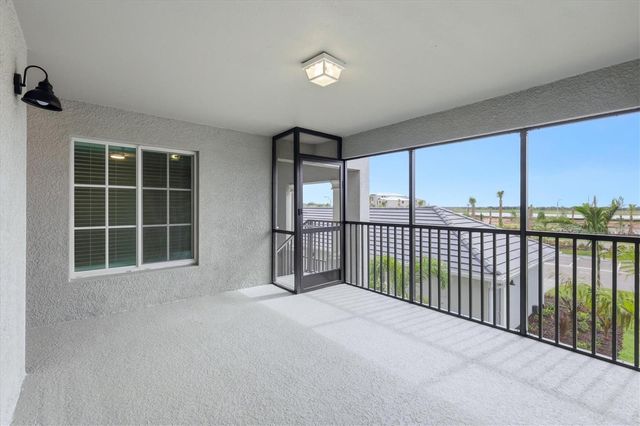 18923 SCALLOP LOOP 205, Bradenton, FL 34211
