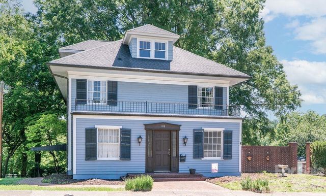 108 Beall Street NW, Lenoir, NC 28645