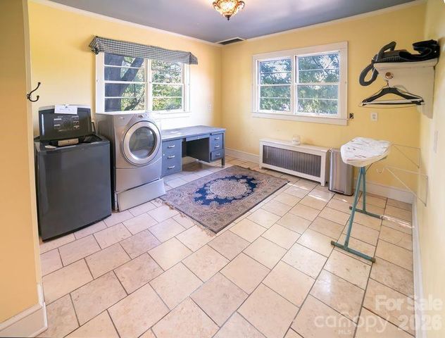 108 Beall Street NW, Lenoir, NC 28645