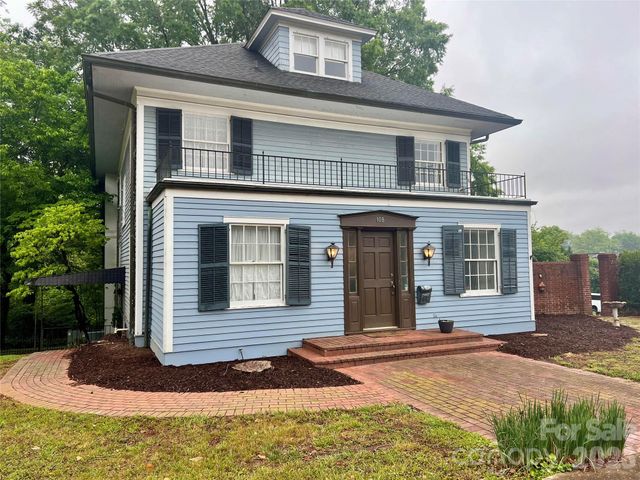 108 Beall Street NW, Lenoir, NC 28645