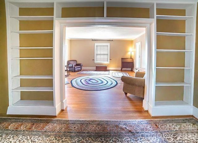 108 Beall Street NW, Lenoir, NC 28645