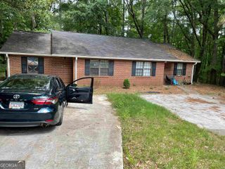 150 Hunters Lane A, Fayetteville, GA 30215