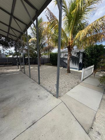 706 E 4TH STREET, Lehigh Acres, FL 33936