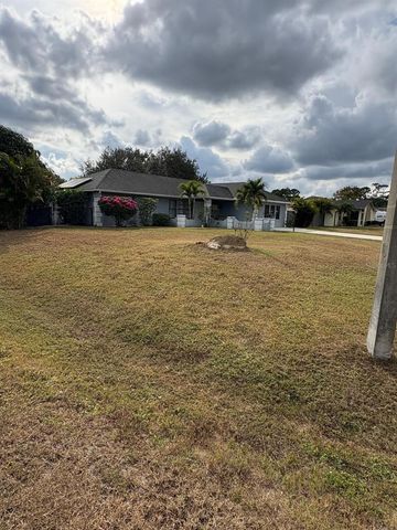 706 E 4TH STREET, Lehigh Acres, FL 33936