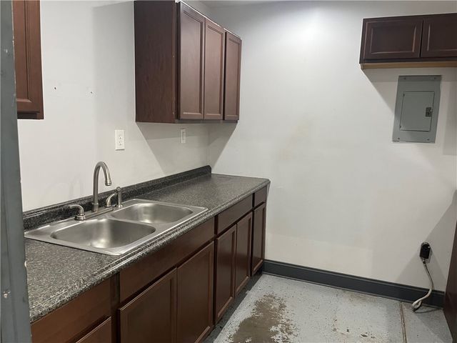 1217 Laurel Hill, Mcdonald, PA 15057