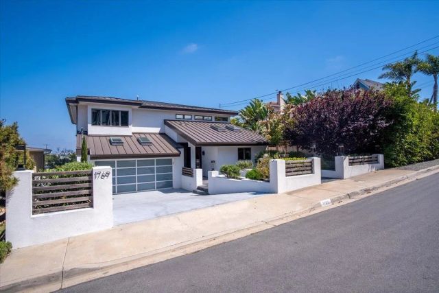 1769 Plum, San Diego, CA 92106