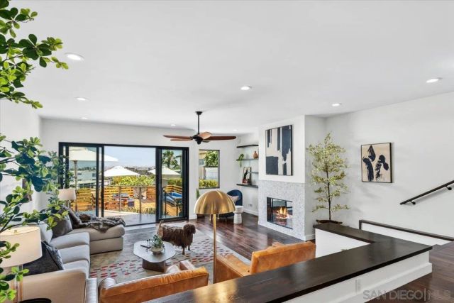 1769 Plum, San Diego, CA 92106