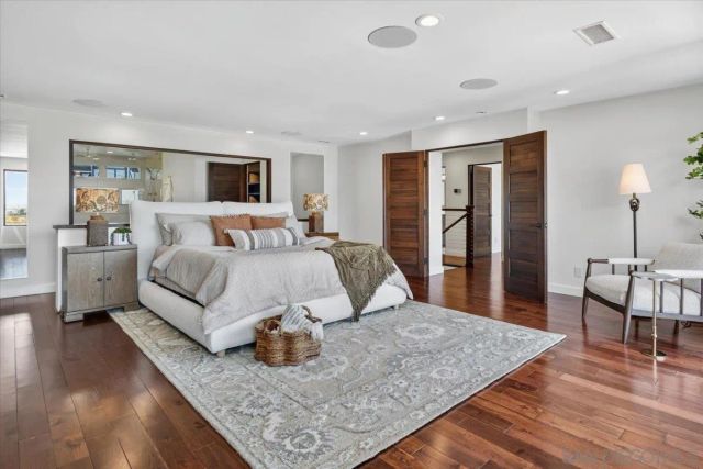 1769 Plum, San Diego, CA 92106