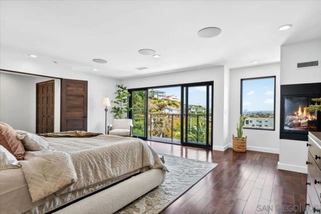 1769 Plum, San Diego, CA 92106