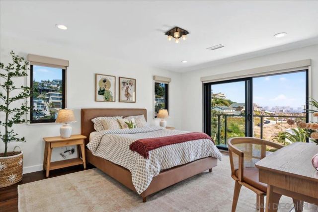 1769 Plum, San Diego, CA 92106