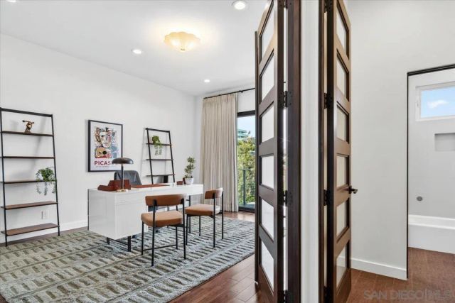 1769 Plum, San Diego, CA 92106