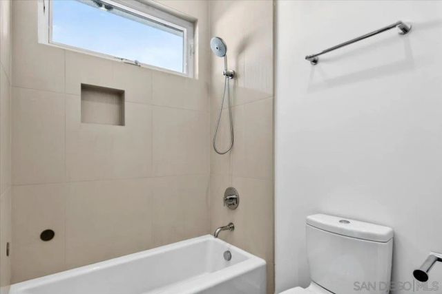 1769 Plum, San Diego, CA 92106