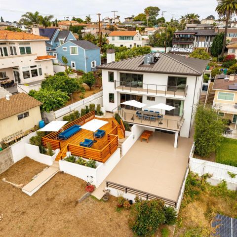 1769 Plum, San Diego, CA 92106