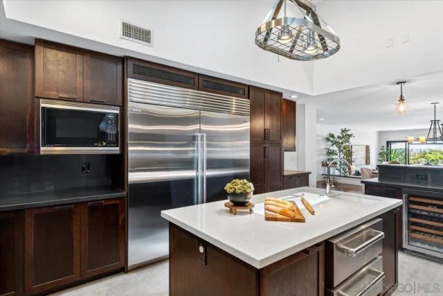 1769 Plum, San Diego, CA 92106