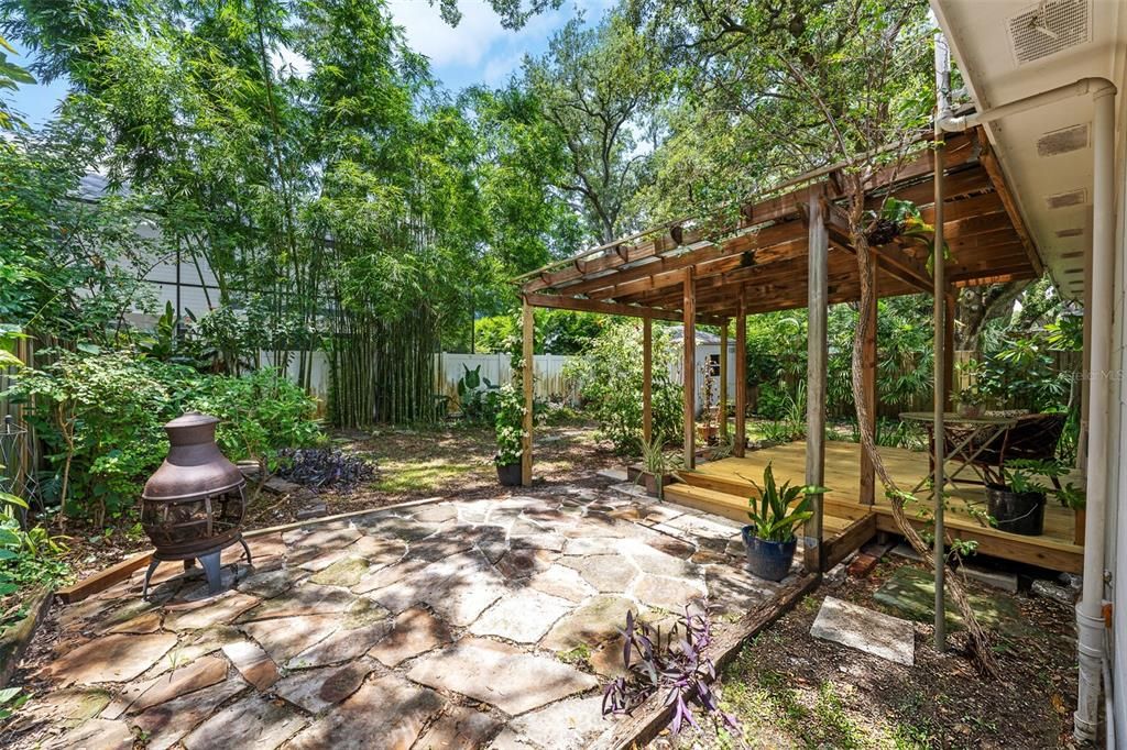 Image 22 of property listing at 3312 W CARRINGTON STREET, Tampa, FL 33611