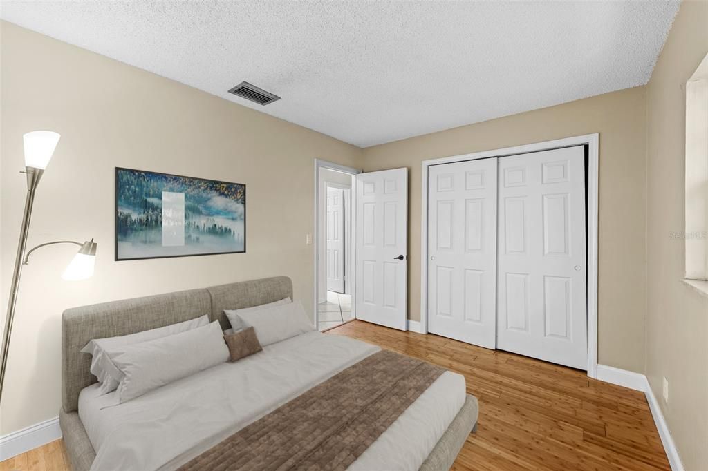 Image 32 of property listing at 3312 W CARRINGTON STREET, Tampa, FL 33611