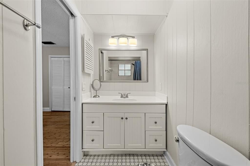 Image 35 of property listing at 3312 W CARRINGTON STREET, Tampa, FL 33611