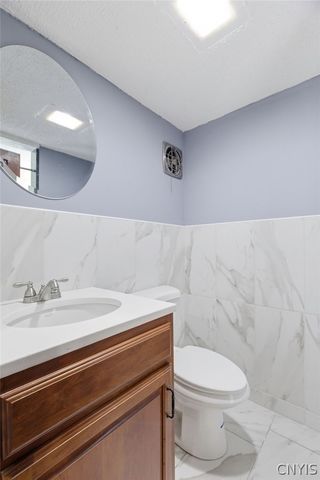 5960 Newport Road, Camillus, NY 13031