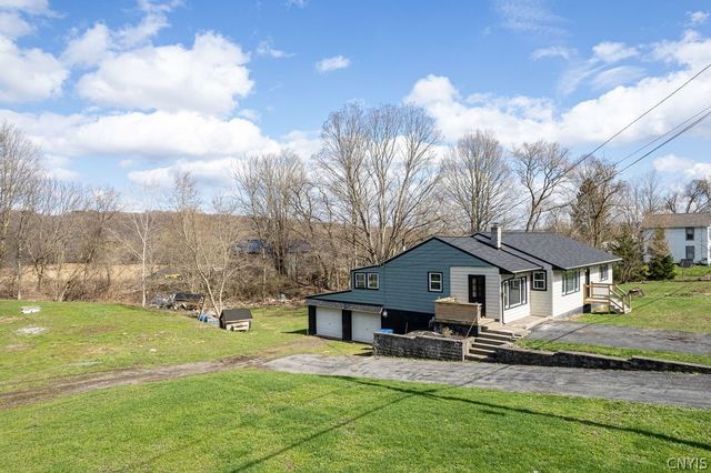 5960 Newport Road, Camillus, NY 13031