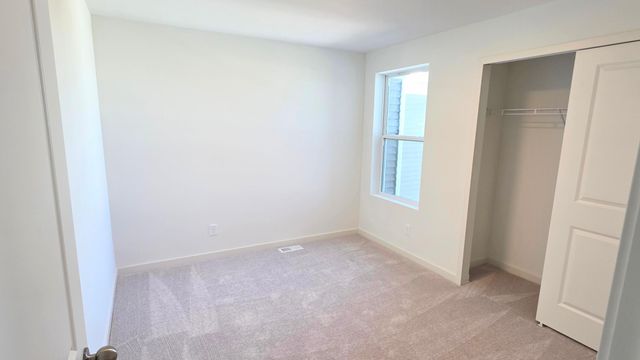 4745 AirLake Drive, Woodbury, MN 55129