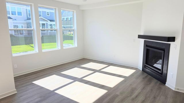 4745 AirLake Drive, Woodbury, MN 55129