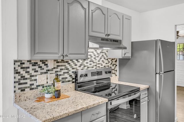 6501 E Brooks Drive, Tucson, AZ 85730