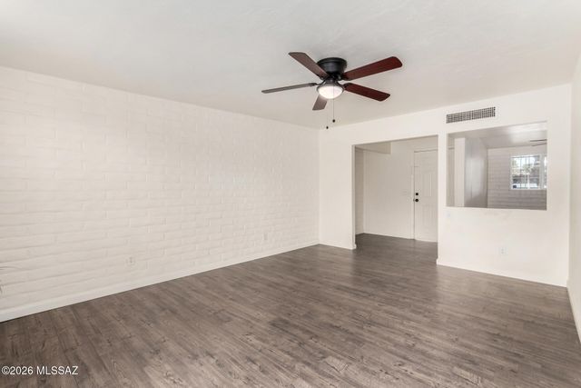 6501 E Brooks Drive, Tucson, AZ 85730