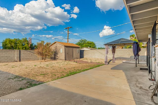 6501 E Brooks Drive, Tucson, AZ 85730