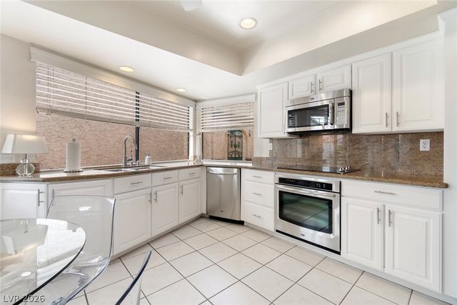 2312 Plaza Del Prado, Las Vegas, NV 89102