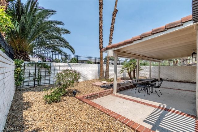 2312 Plaza Del Prado, Las Vegas, NV 89102