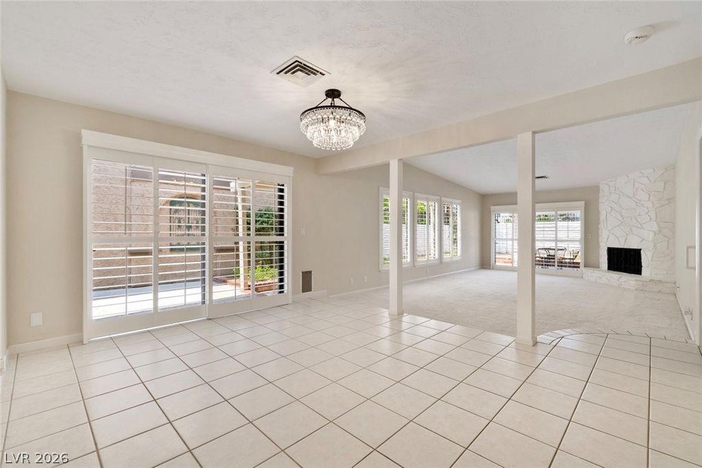 2312 Plaza Del Prado, Las Vegas, NV 89102