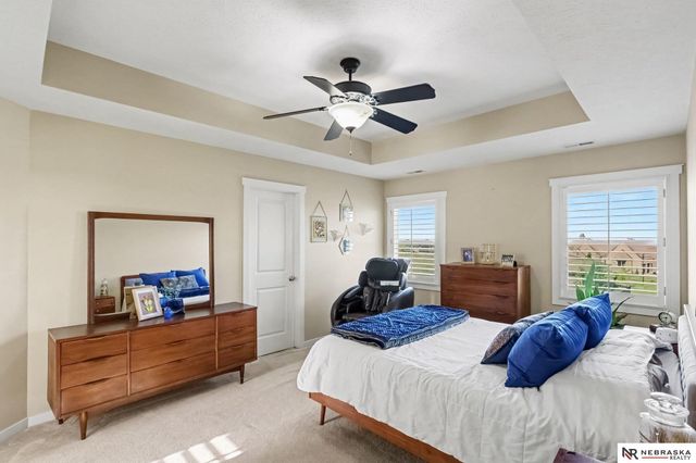 7100 NW 4th Street, Lincoln, NE 68521
