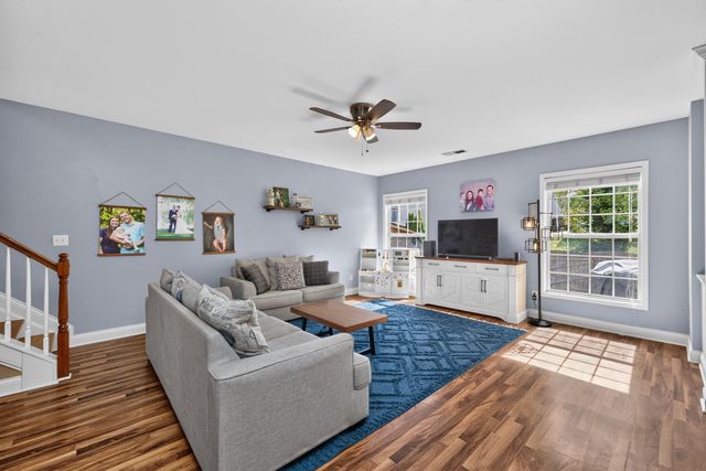564 Lanarkshire Place, Lexington, KY 40509