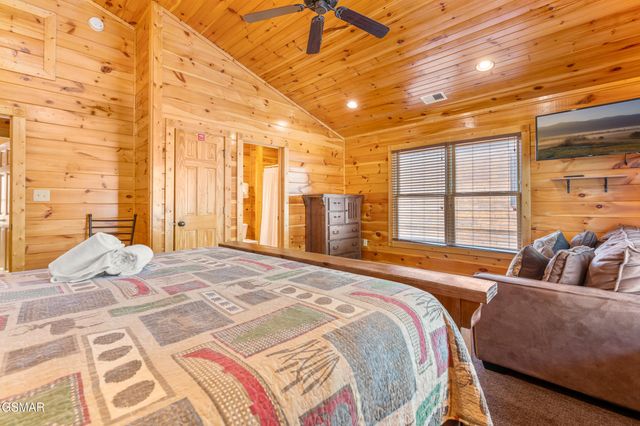 856 Resort Way, Gatlinburg, TN 37738