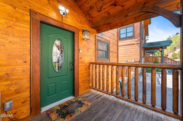 856 Resort Way, Gatlinburg, TN 37738