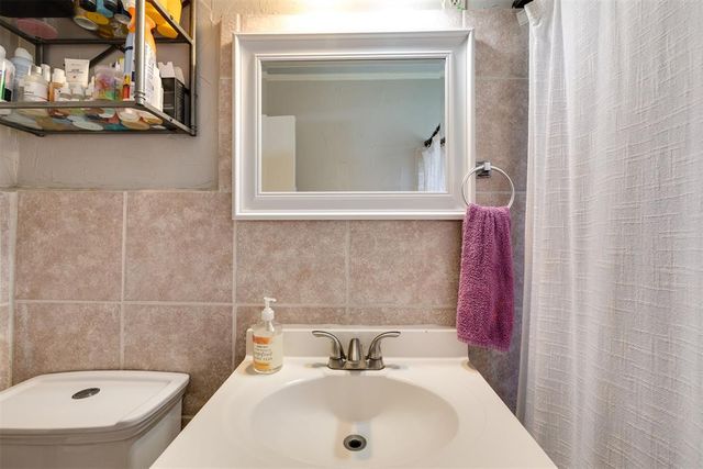 4904 N Warren Avenue, Oklahoma City, OK 73112