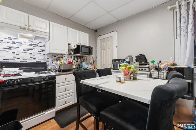 123 47th Street, Union City, NJ 07087