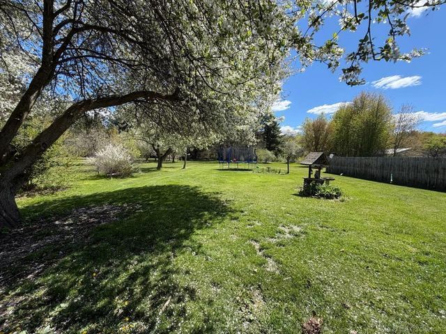 2206 N 5 Mile Road, Lincoln Twp, MI 48642