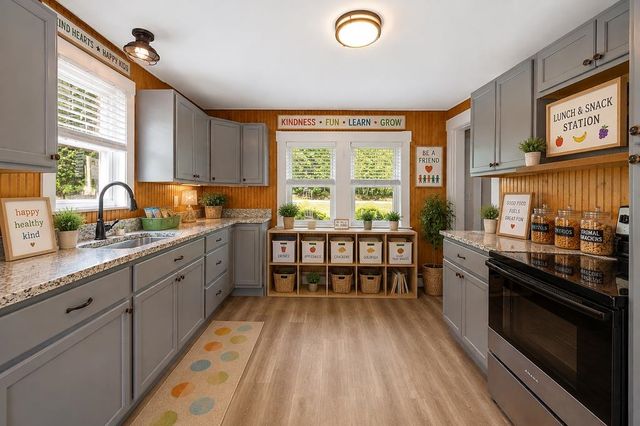 293 Laconia Road, Tilton, NH 03237