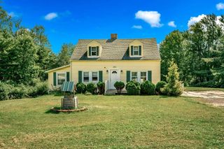 293 Laconia Road, Tilton, NH 03237
