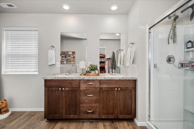 5901 W Youngstown Ln, Spokane, WA 99208