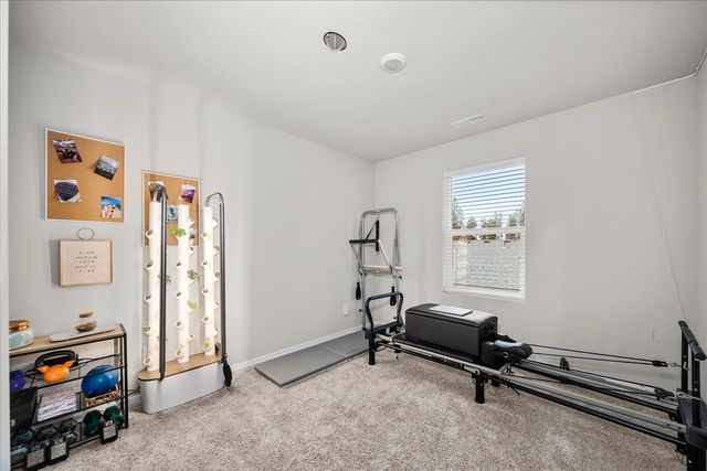 5901 W Youngstown Ln, Spokane, WA 99208