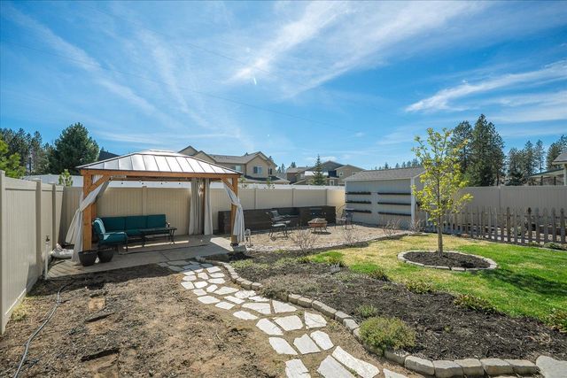 5901 W Youngstown Ln, Spokane, WA 99208