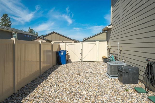 5901 W Youngstown Ln, Spokane, WA 99208