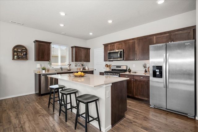 5901 W Youngstown Ln, Spokane, WA 99208