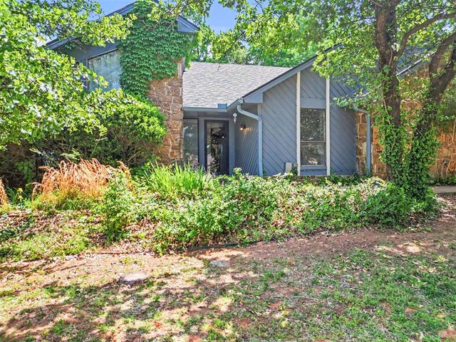2028 Melody Lane, Edmond, OK 73013