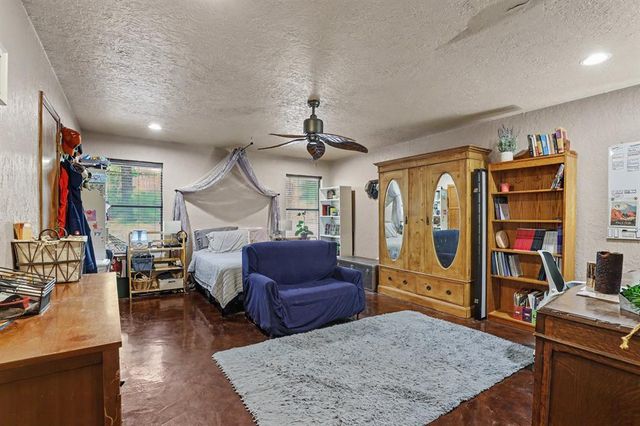 2028 Melody Lane, Edmond, OK 73013