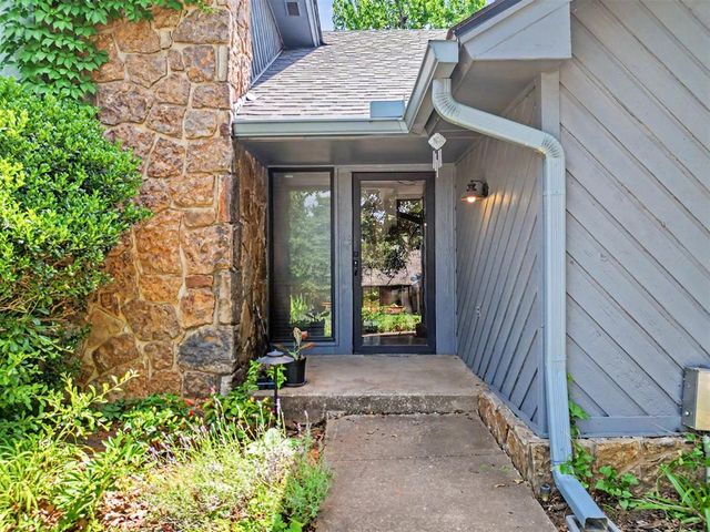 2028 Melody Lane, Edmond, OK 73013
