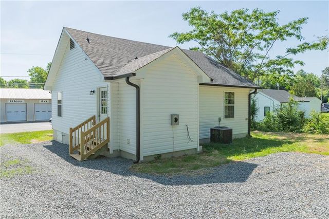 710 Dalton Street, Reidsville, NC 27320
